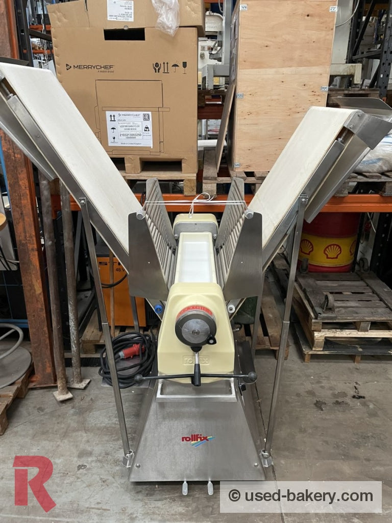 FSE101 - 320 Dough sheeter with WOODEN ROLLERS - three-phase