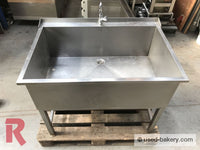 Commercial Sink Made From Stainless Steel About 120 X 70 Sink