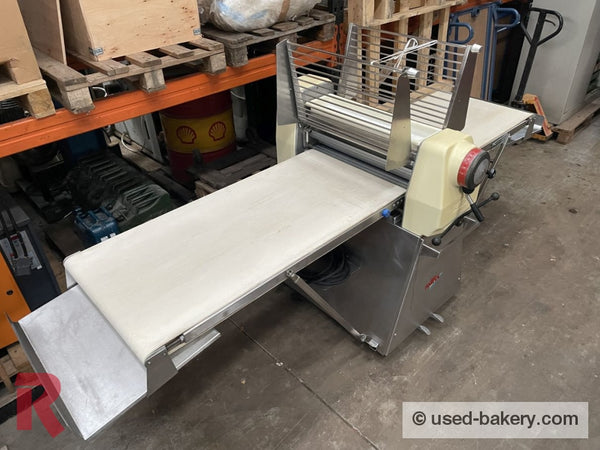 Fritsch dough sheeter 30-650 with manual control – Rennhak Used Bakery  Export
